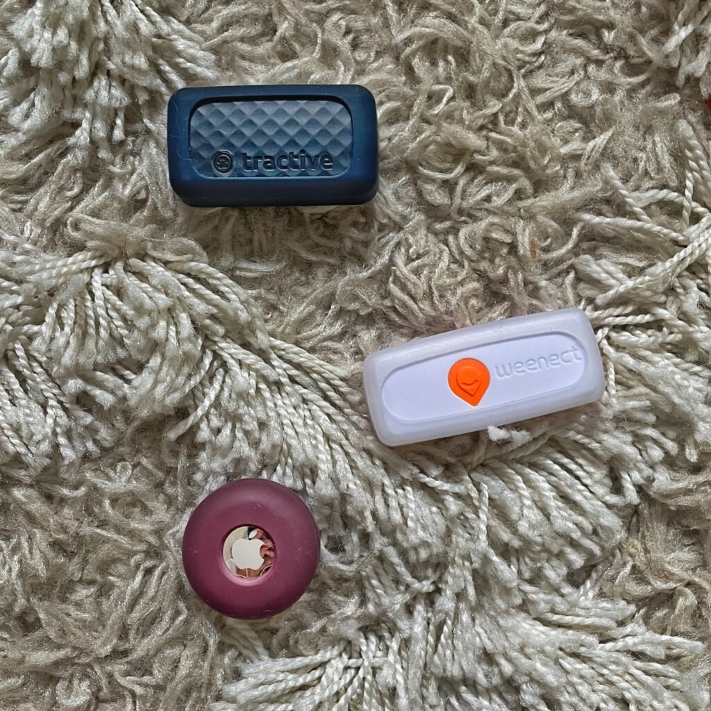 Tractive VS Weenect VS AirTag : lequel choisir ?